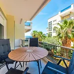 Apartment Luxury Seaview By Pikhost