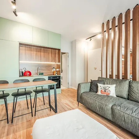 Luxury Seaview By Pikhost Appartement Vlorë